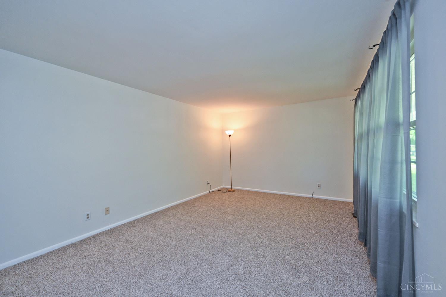 1582 Turquoise Drive, Anderson Twp, OH, 45255 — photo 5