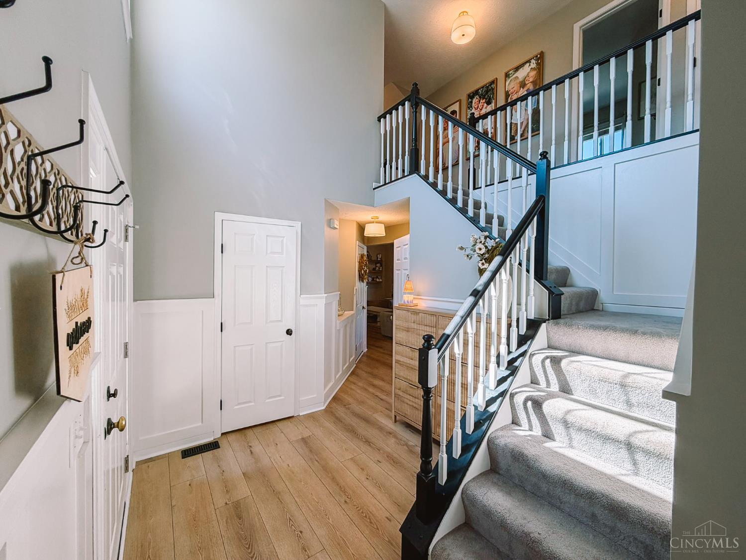 7169 Ruwes Oak Drive, Green Twp, OH, 45248 — photo 5