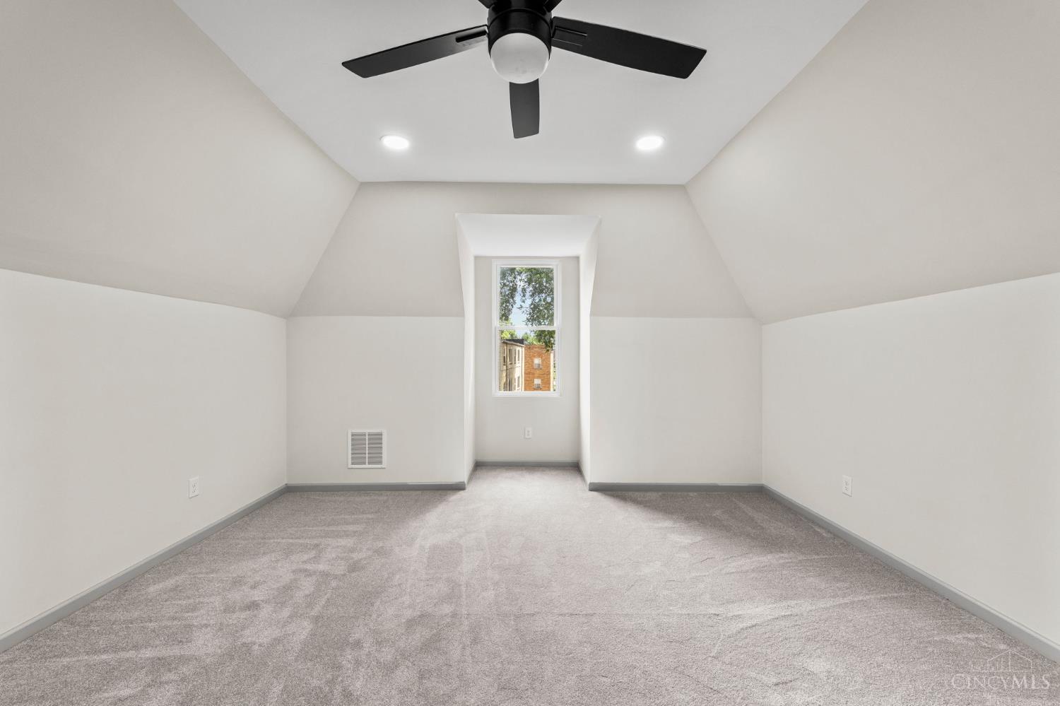 6272 Rogers Park Place, Cincinnati, OH, 45213 — photo 22
