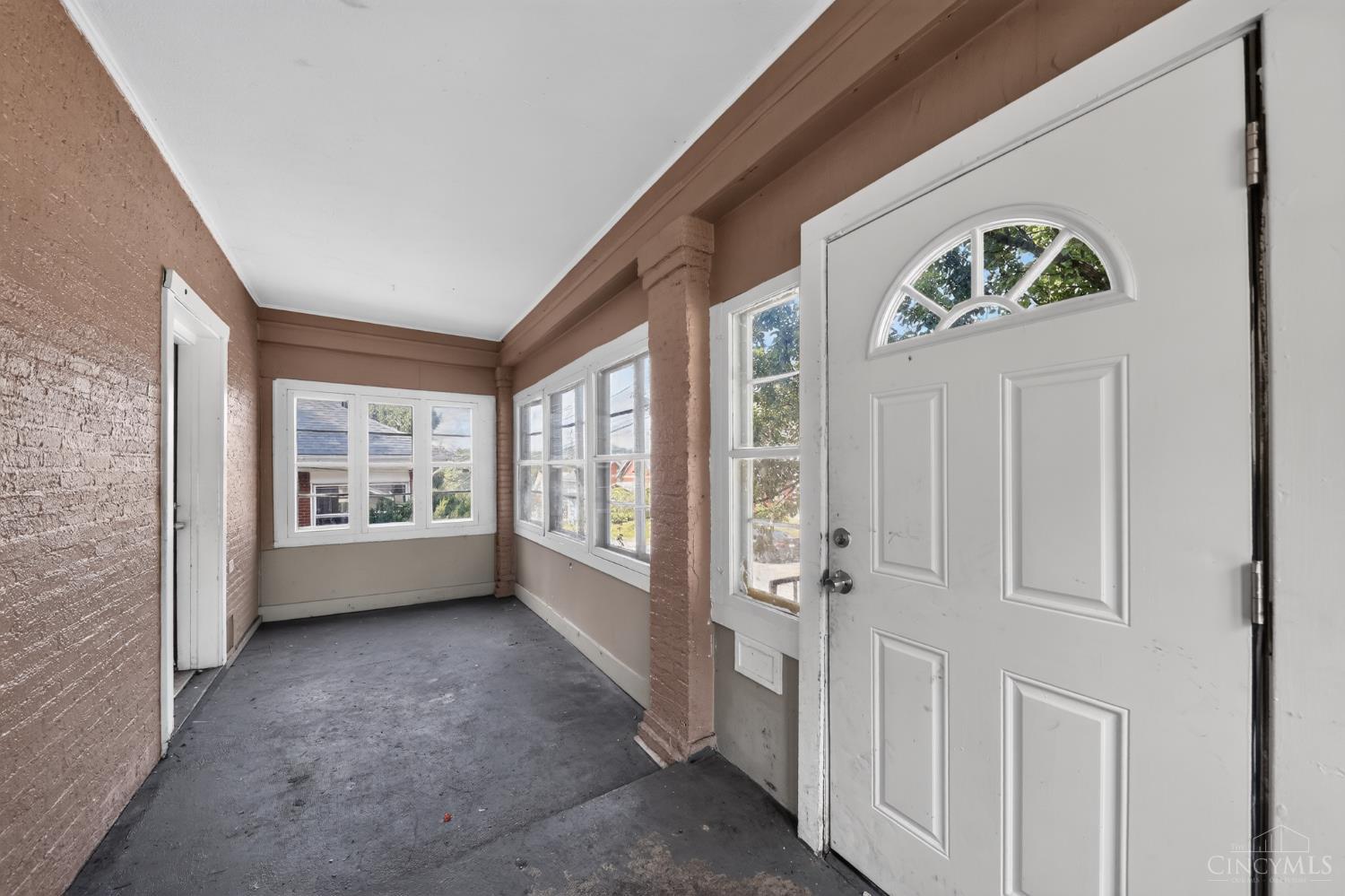 2654 cora Avenue, Cincinnati, OH, 45211 — photo 5