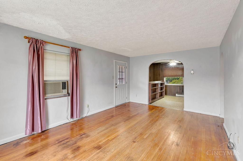 5517 Karen Avenue, Green Twp, OH, 45248 — photo 6