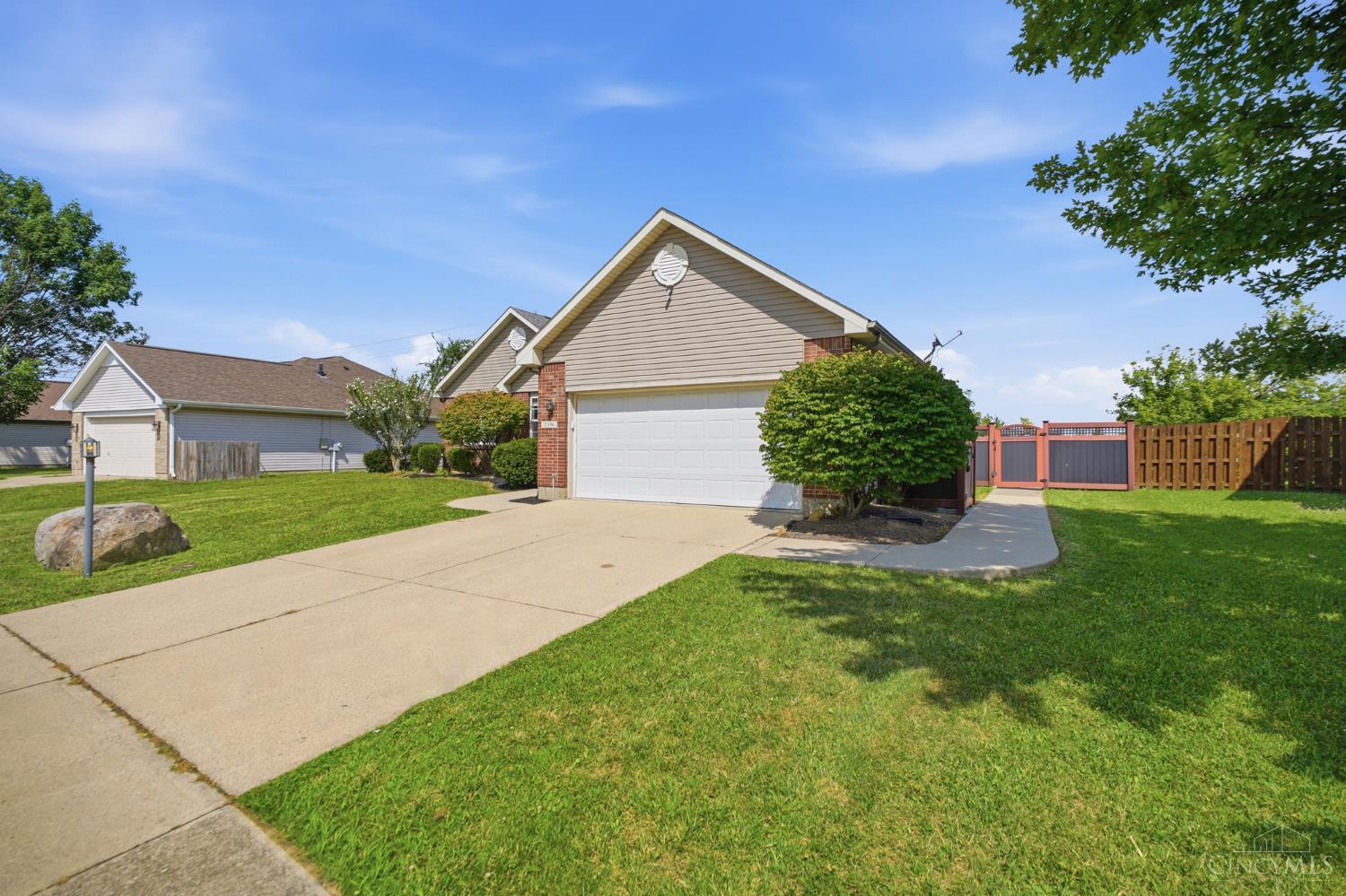 2396 Ferndown Drive, Miamisburg, OH, 45342 — photo 4