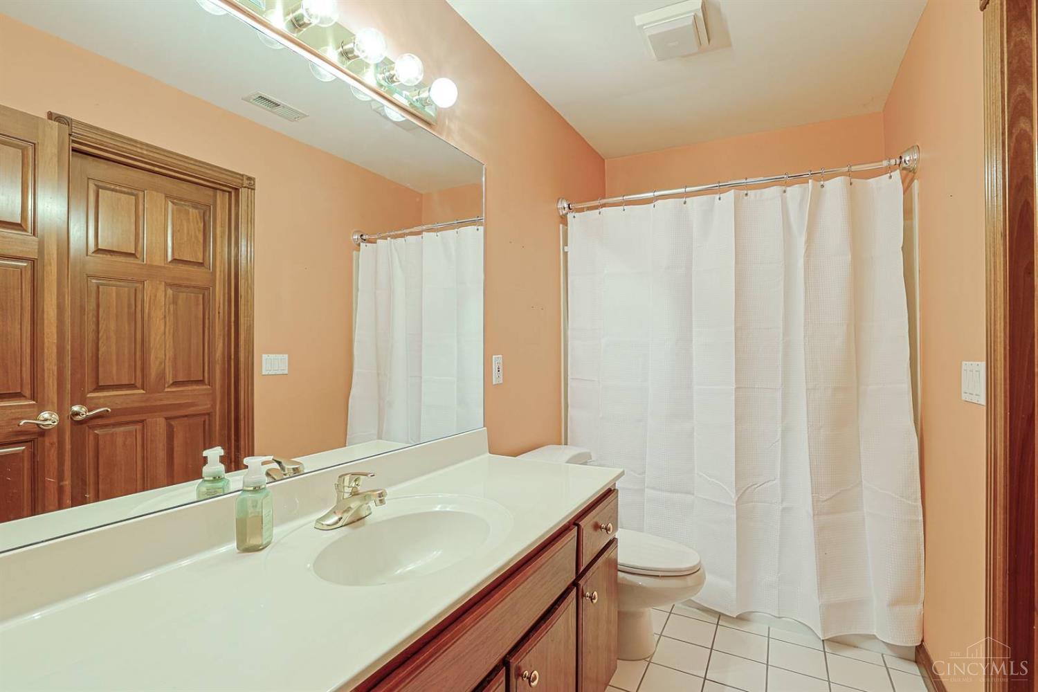11972 Grandstone Lane, Montgomery, OH, 45249 — photo 37