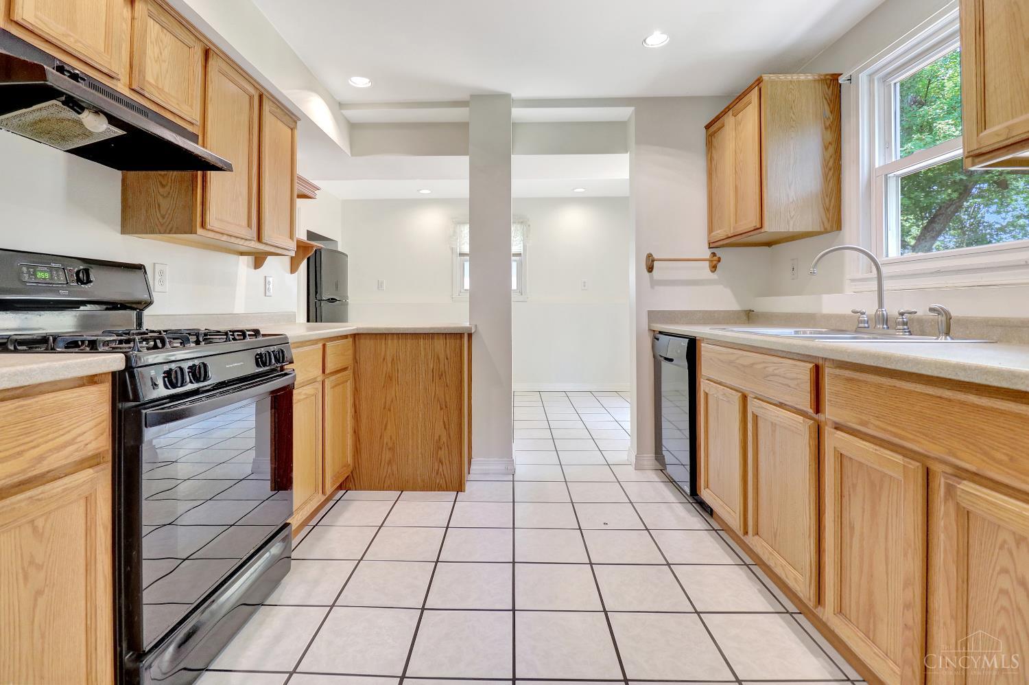 4072 West Fork Road, Green Twp, OH, 45247 — photo 11