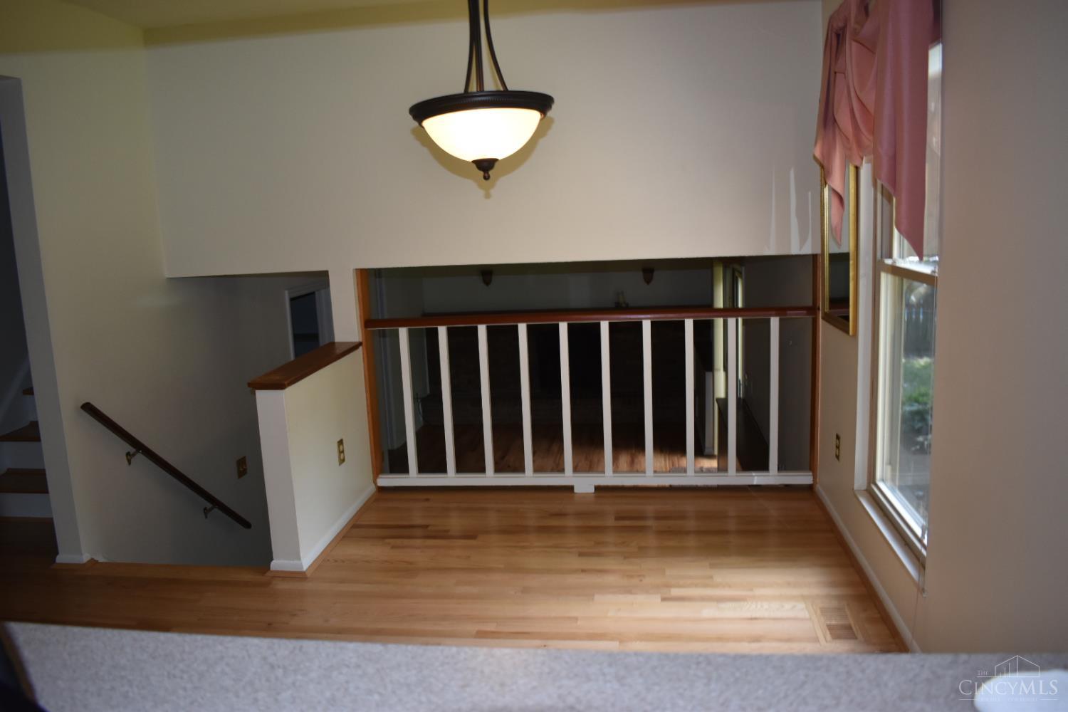 5803 Mt Vernon Drive, Miami Twp, OH, 45150 — photo 8