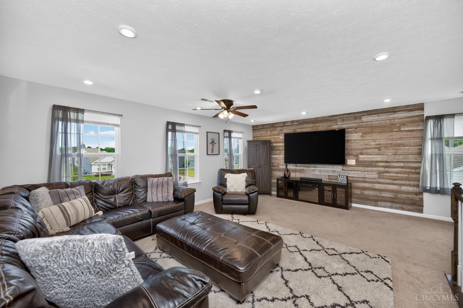7474 Timber Valley Drive, Franklin Twp, OH, 45005 — photo 23