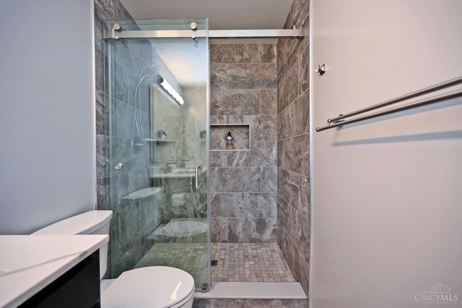 8988 Bluejay View Drive, Cleves, OH, 45002 — photo 22