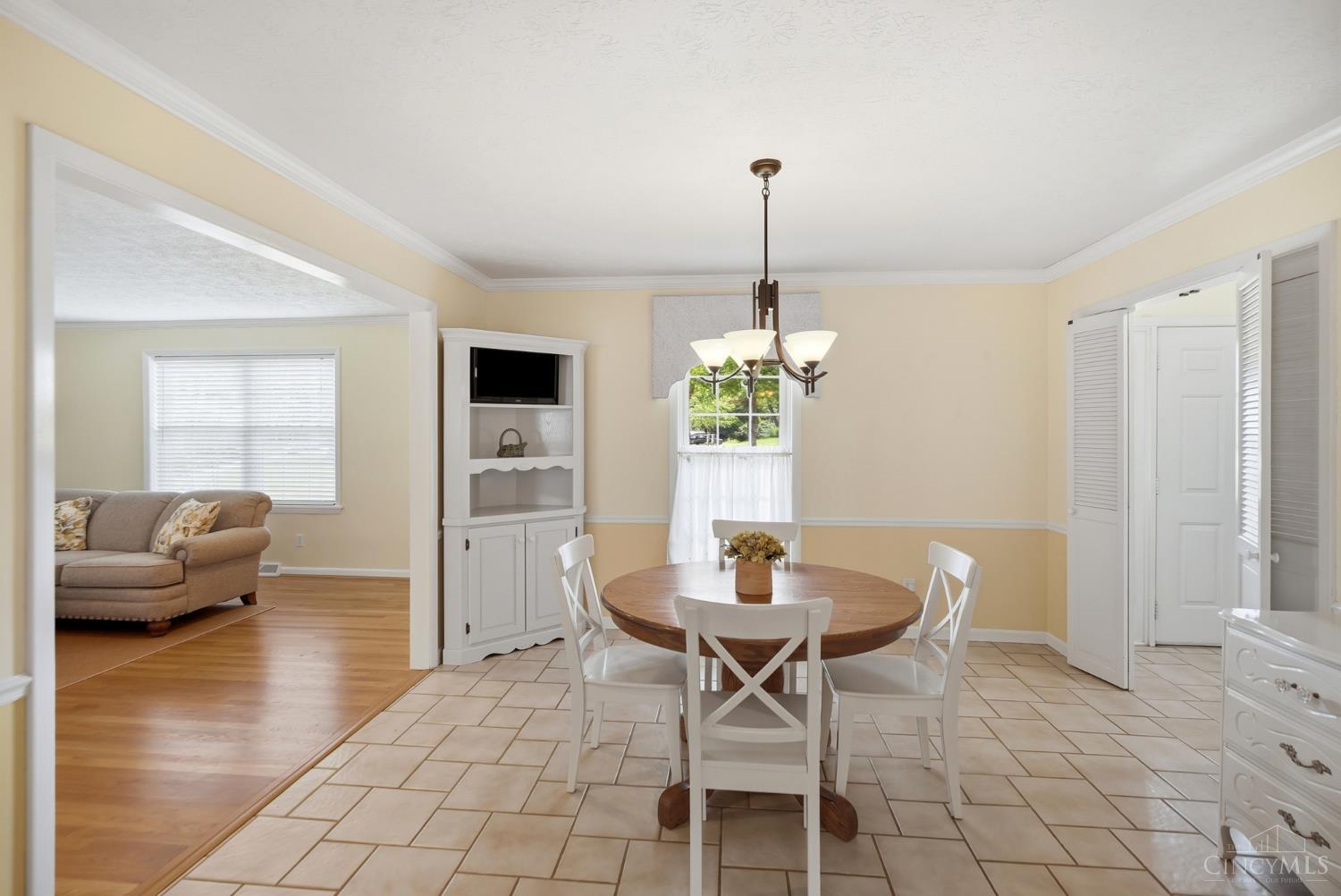5330 Talloak Court, Cincinnati, OH, 45247 — photo 18