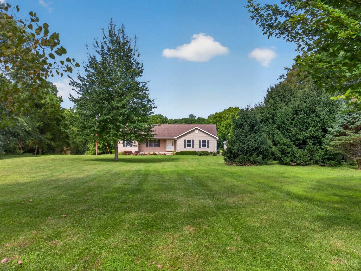 9989 Wolfe Road, New Vienna, OH, 45159 — photo 40