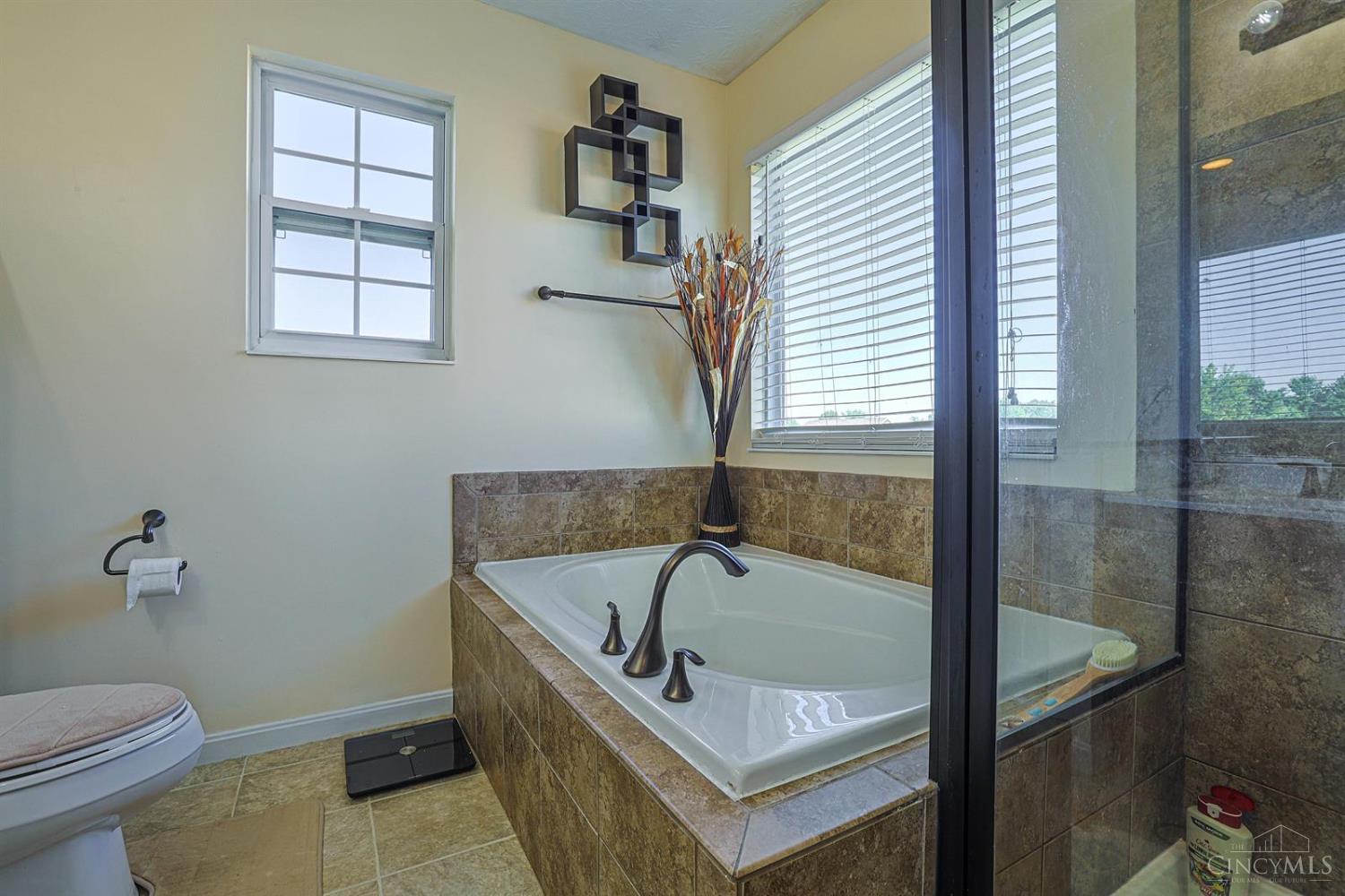 2032 Bridgewater Lane, Monroe, OH, 45050 — photo 30