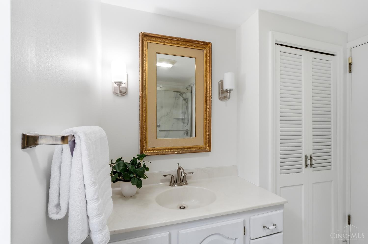 407 Lafayette Avenue, Cincinnati, OH, 45220 — photo 27