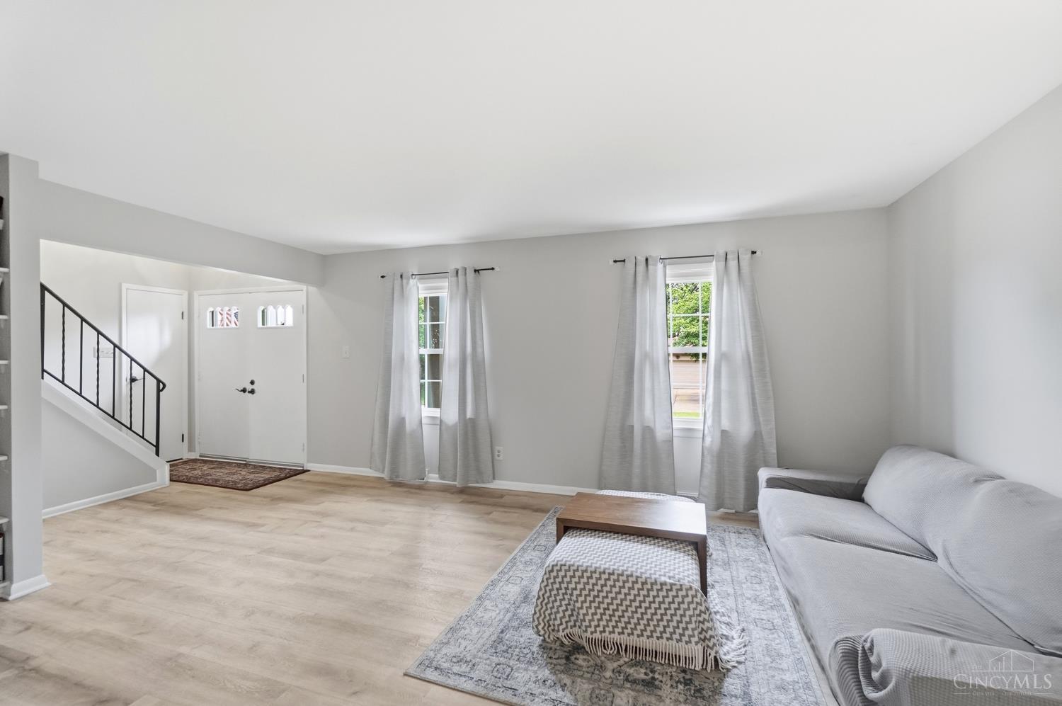 4101 Turf Lane, Green Twp, OH, 45211 — photo 4