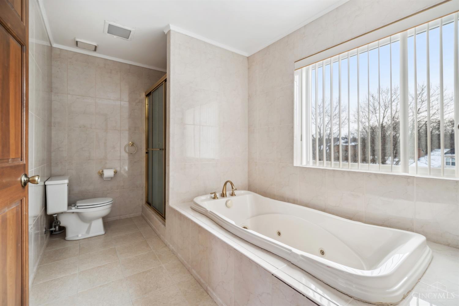 7489 Fitzroy Court, West Chester, OH, 45241 — photo 44