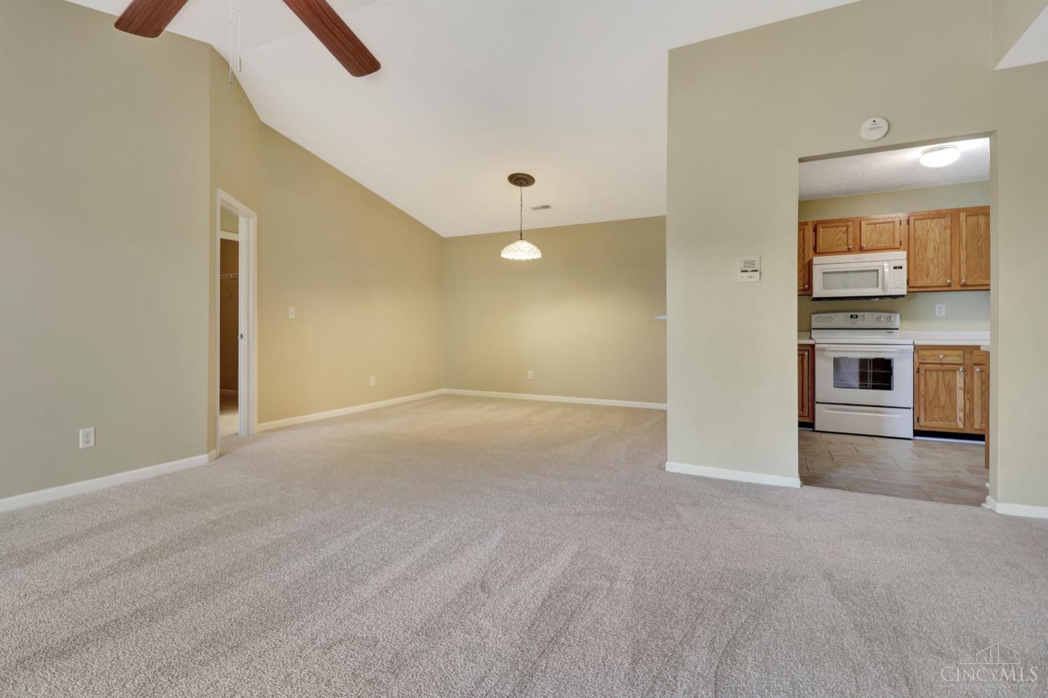 7878 Jessies Way #301, Fairfield Twp, OH, 45011 — photo 7