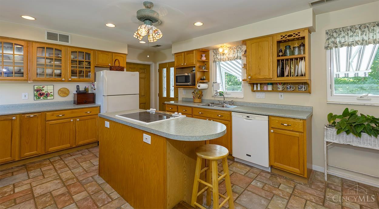 1711 Flora Avenue, North College Hill, OH, 45231 — photo 12