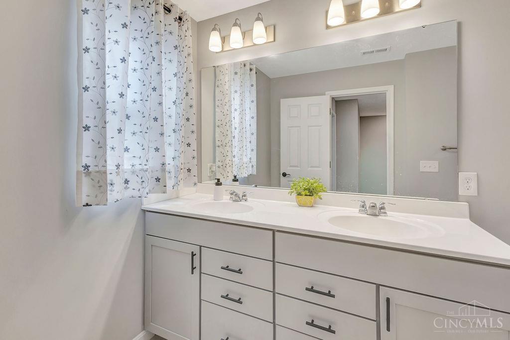 4976 Pebble Ct, Liberty Twp, OH, 45011 — photo 27
