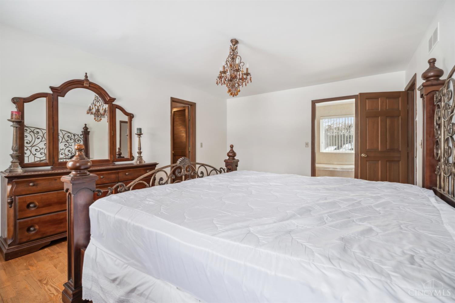 7489 Fitzroy Court, West Chester, OH, 45241 — photo 35