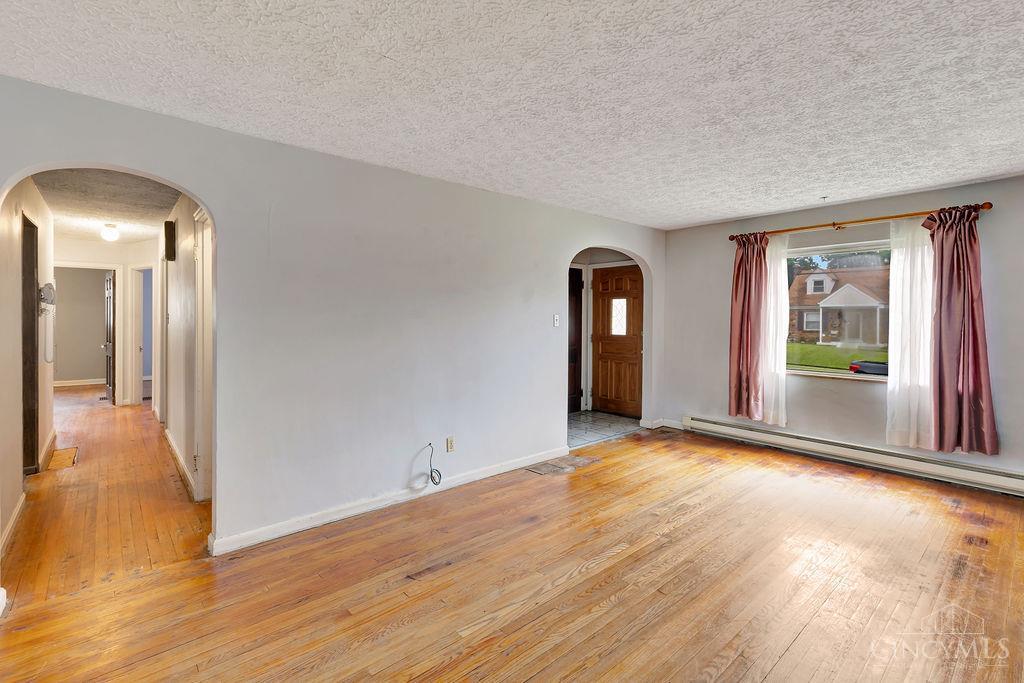 5517 Karen Avenue, Green Twp, OH, 45248 — photo 7