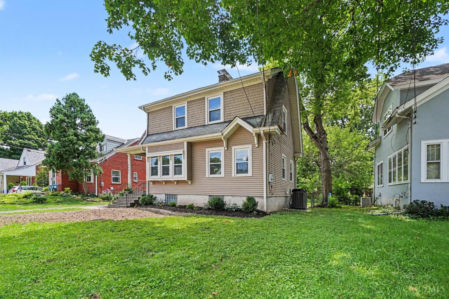 3801 Berkley Circle, Silverton, OH, 45236 — photo 3