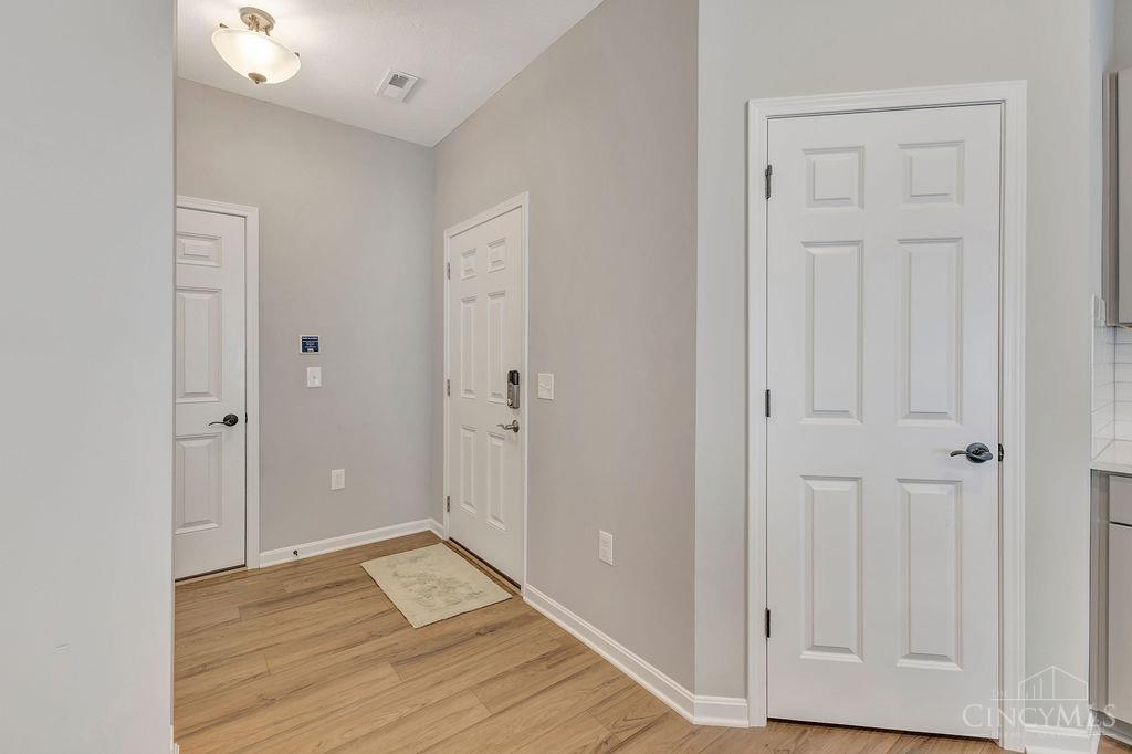 4976 Pebble Ct, Liberty Twp, OH, 45011 — photo 5