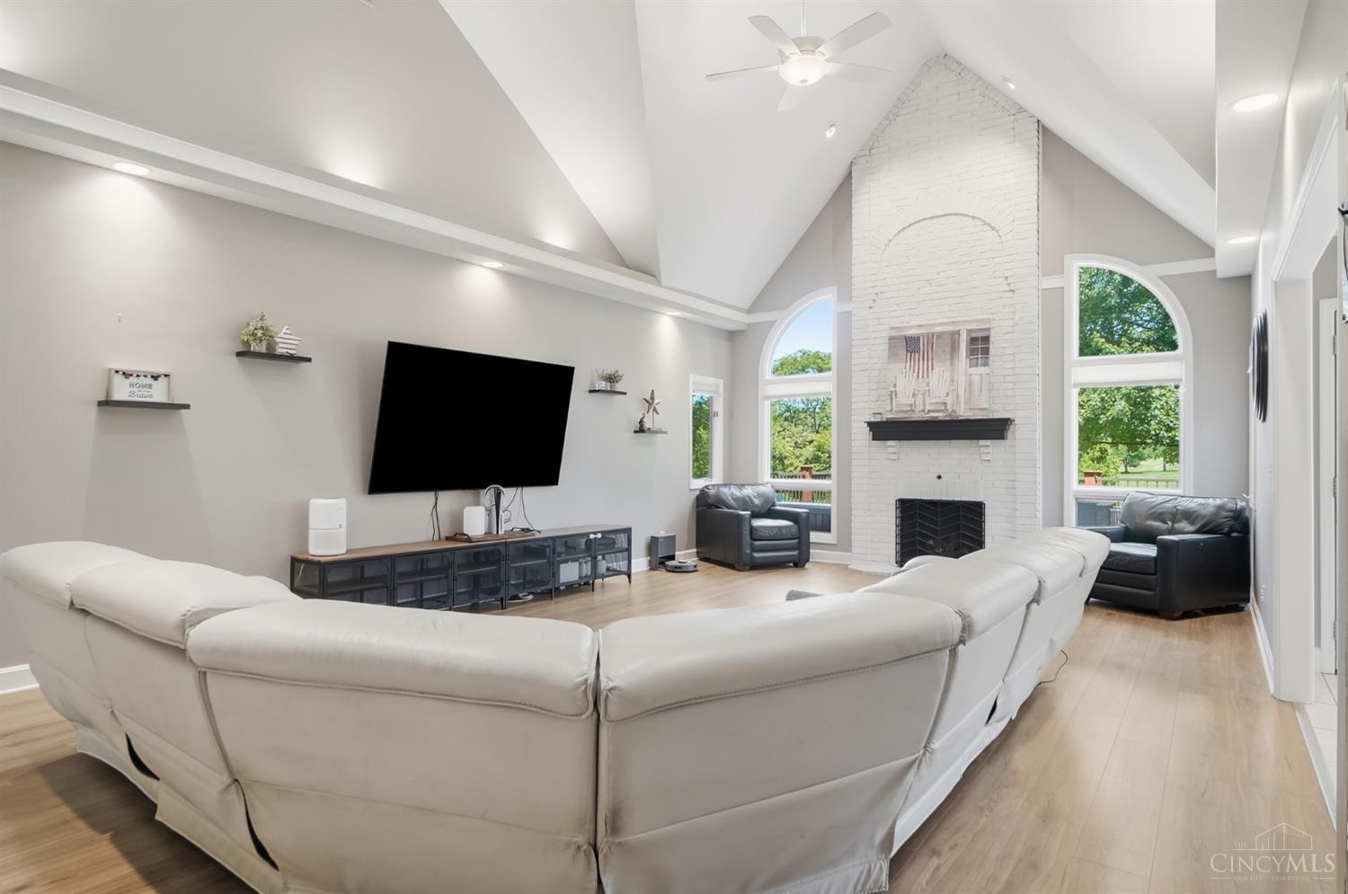 7580 Legendary Lane, West Chester, OH, 45069 — photo 23