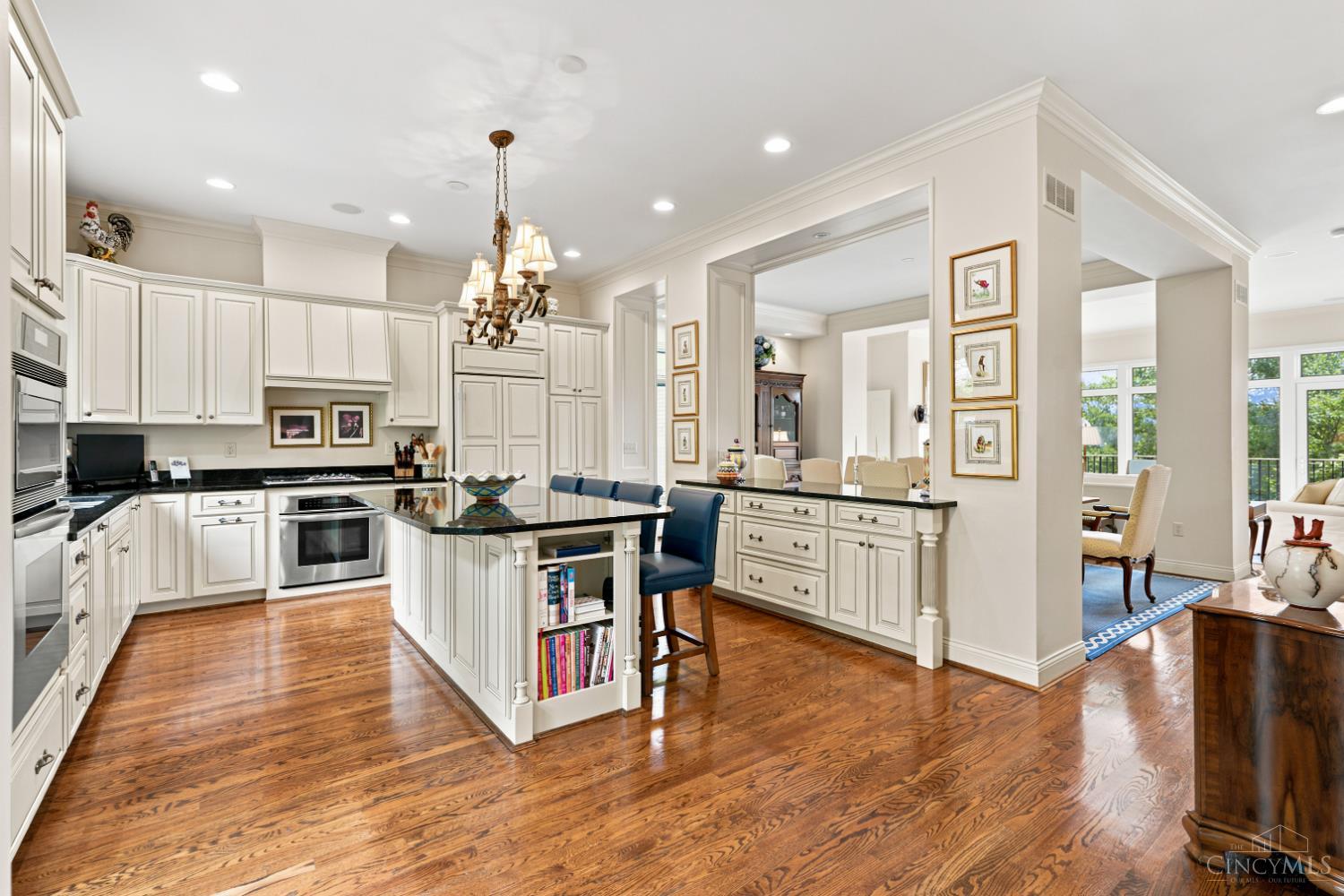 1498 Riverside Drive, Cincinnati, OH, 45202 — photo 12