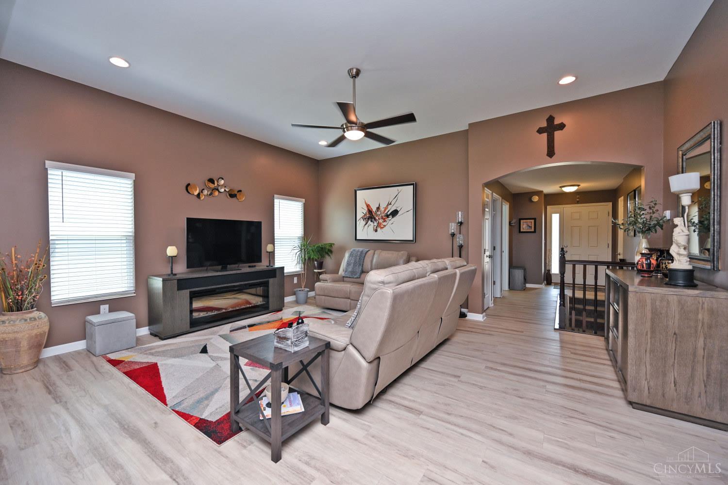 8988 Bluejay View Drive, Cleves, OH, 45002 — photo 8