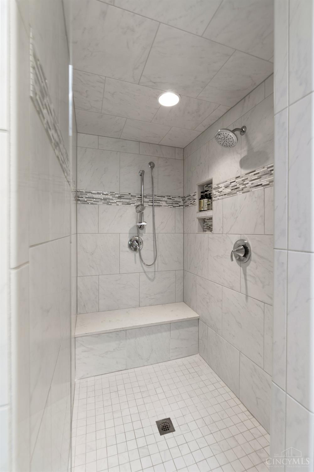 8410 Greenleaf Drive, Anderson Twp, OH, 45255 — photo 28