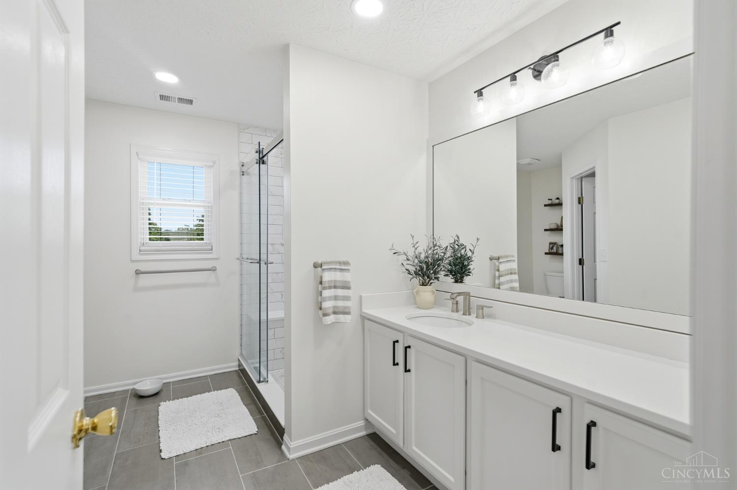 2830 Orchardpark Drive, Cincinnati, OH, 45239 — photo 20