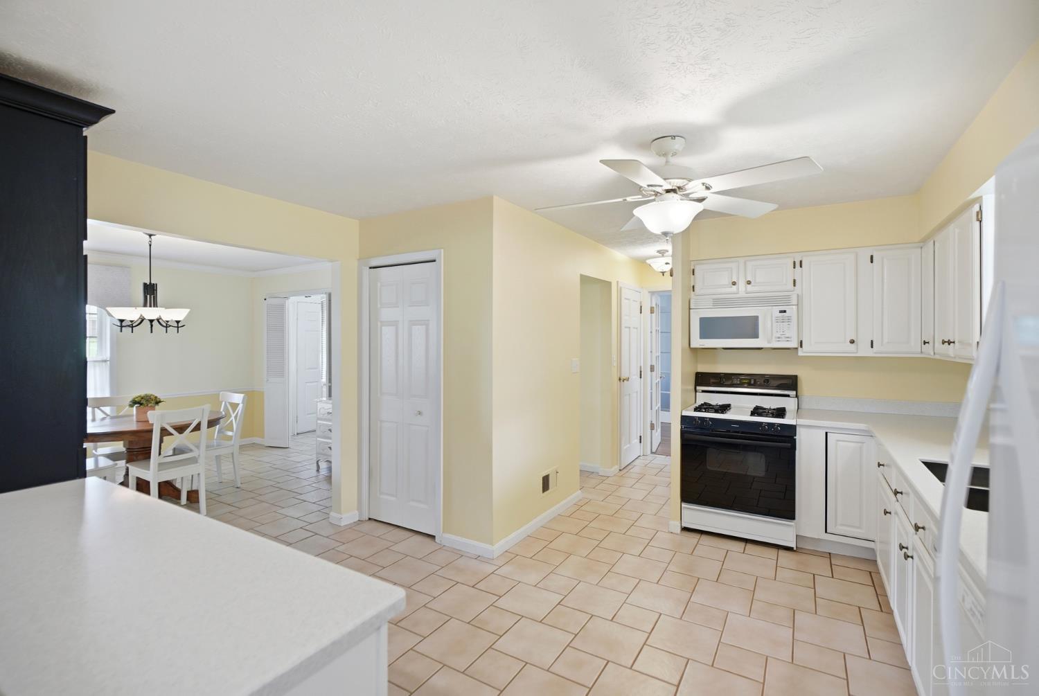 5330 Talloak Court, Cincinnati, OH, 45247 — photo 15