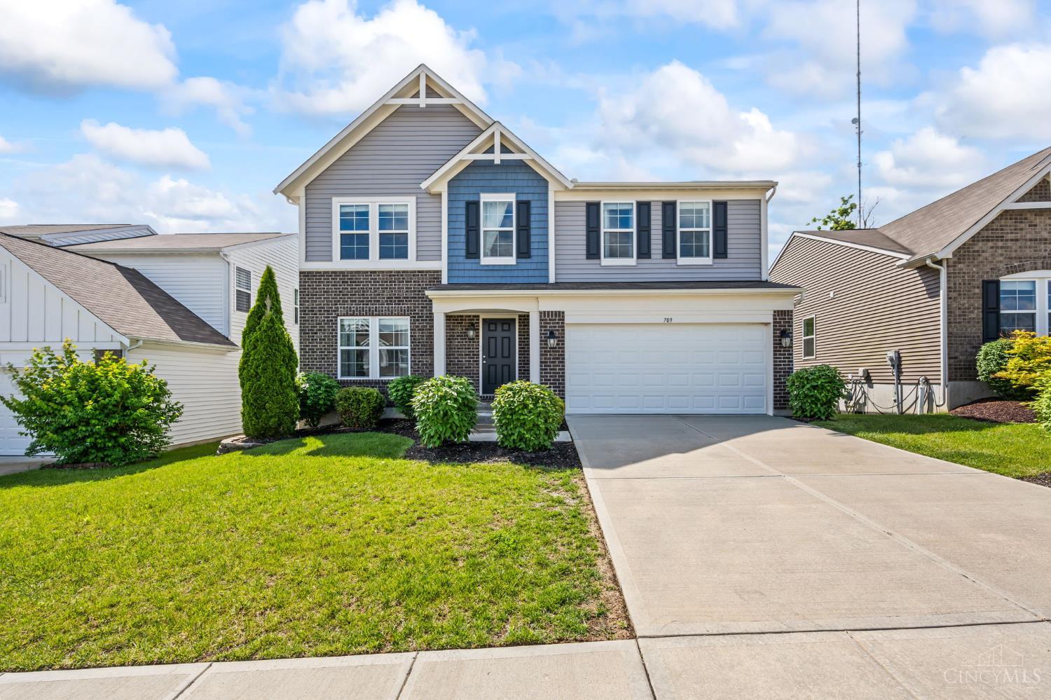 709 Emerald Drive, South Lebanon, OH, 45065