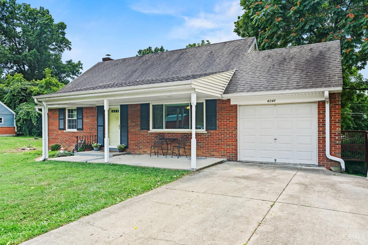 6245 Blackburn Drive, Miami Twp, OH, 45140 — photo 4