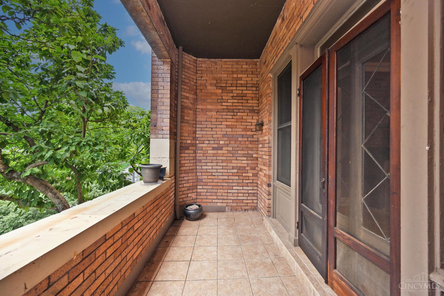 2356 Park Avenue #10, Cincinnati, OH, 45206 — photo 33
