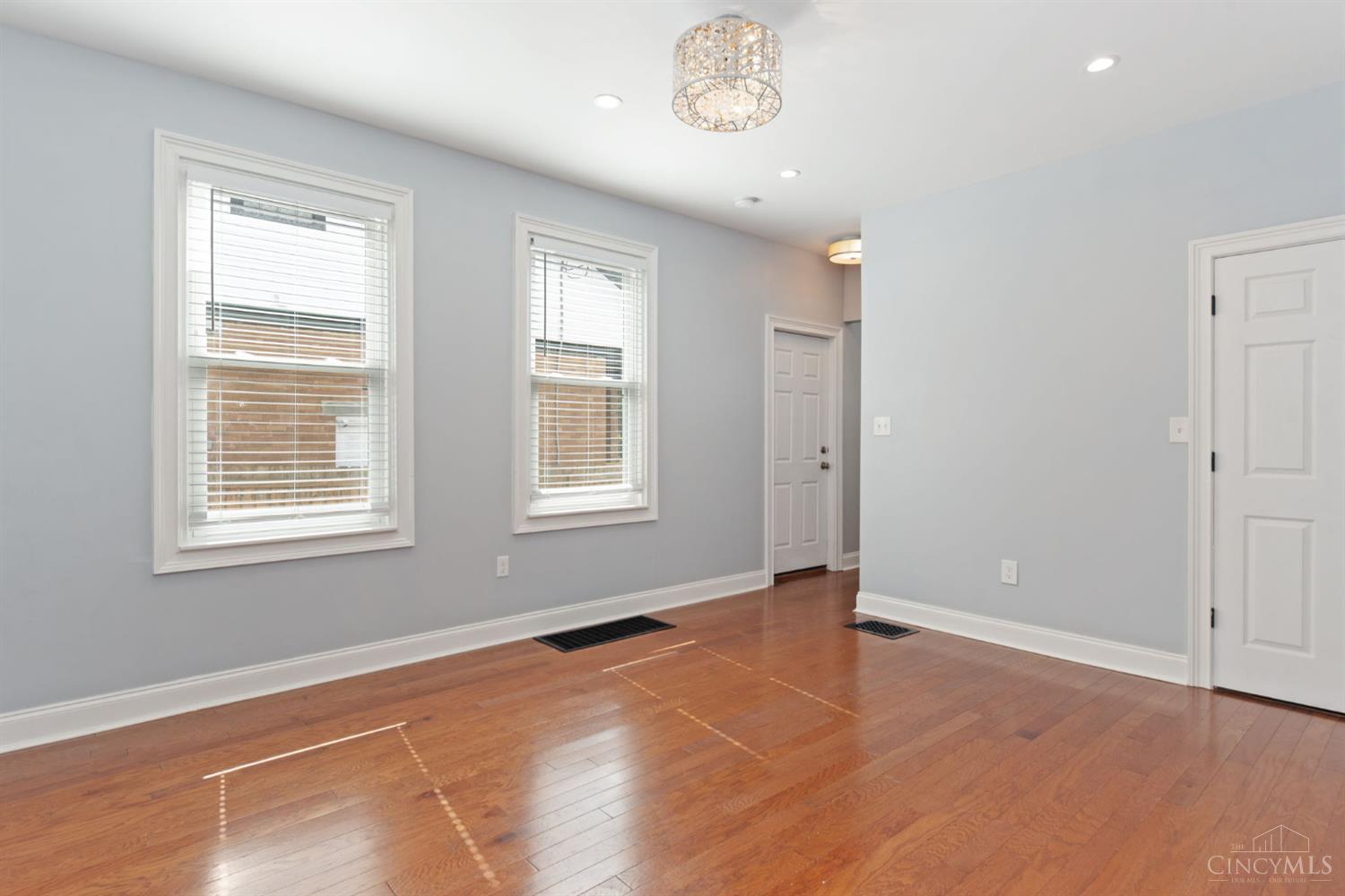 1964 Fairfax Avenue, Cincinnati, OH, 45207 — photo 13