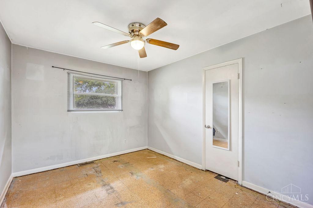 105 Gwen, Trenton, OH, 45067 — photo 17