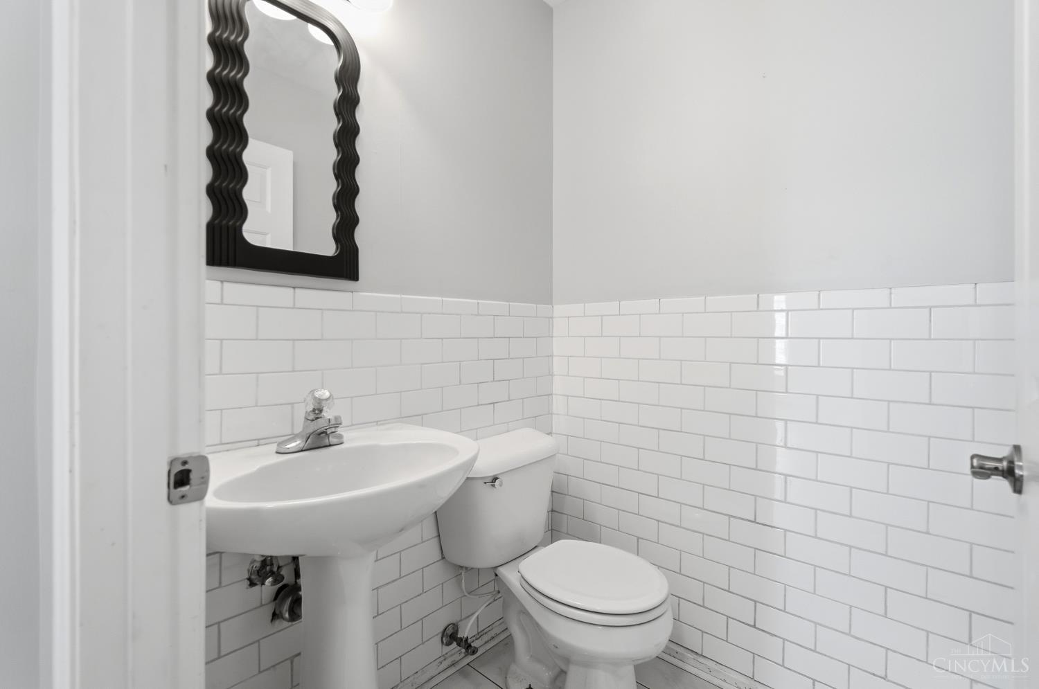 2580 Riverside Drive, Cincinnati, OH, 45202 — photo 21