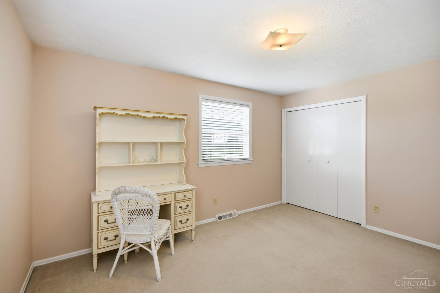5330 Talloak Court, Cincinnati, OH, 45247 — photo 26