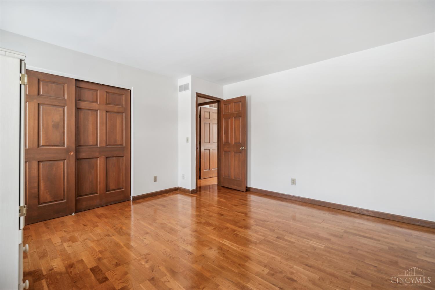 7489 Fitzroy Court, West Chester, OH, 45241 — photo 7