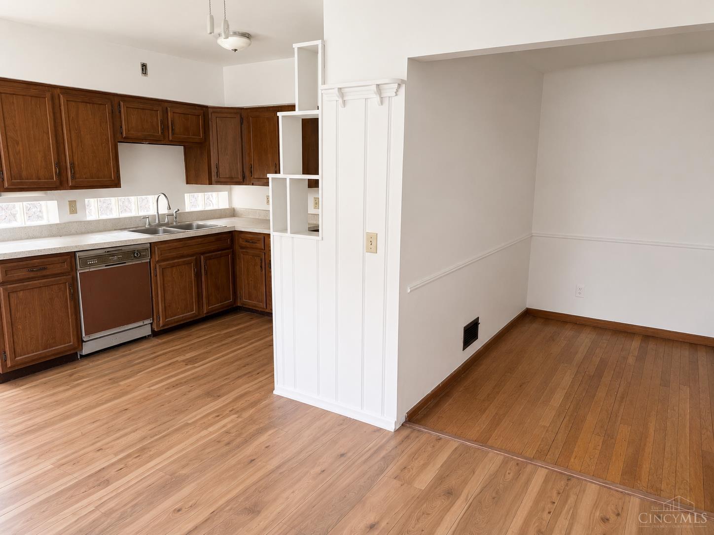 4107 Eighth Street, Cincinnati, OH, 45205 — photo 7