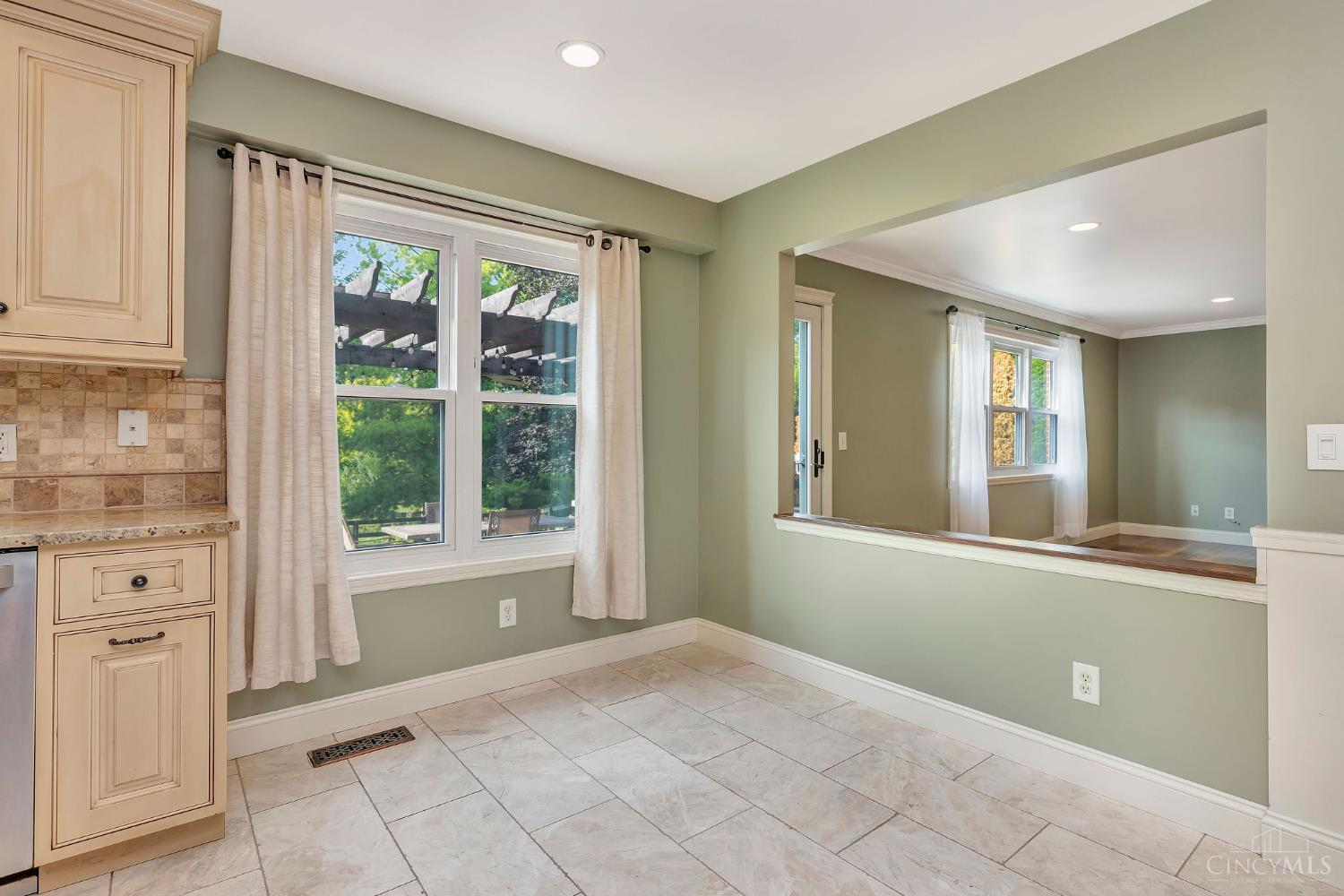 5476 Bentwood Drive, Mason, OH, 45040 — photo 12