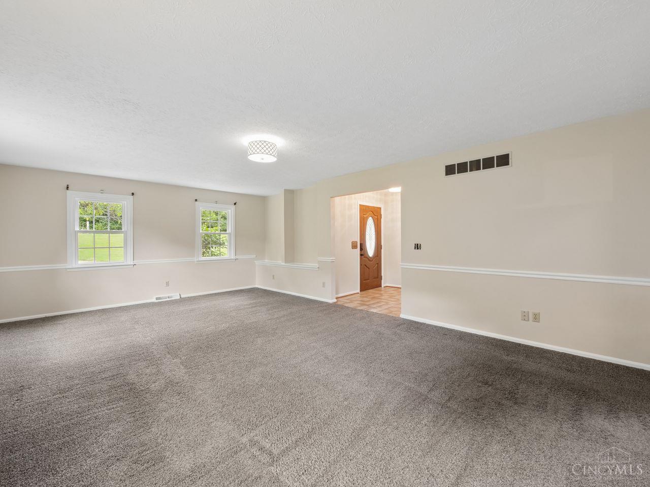 6215 Greenbud Drive, Goshen, OH, 45122 — photo 7