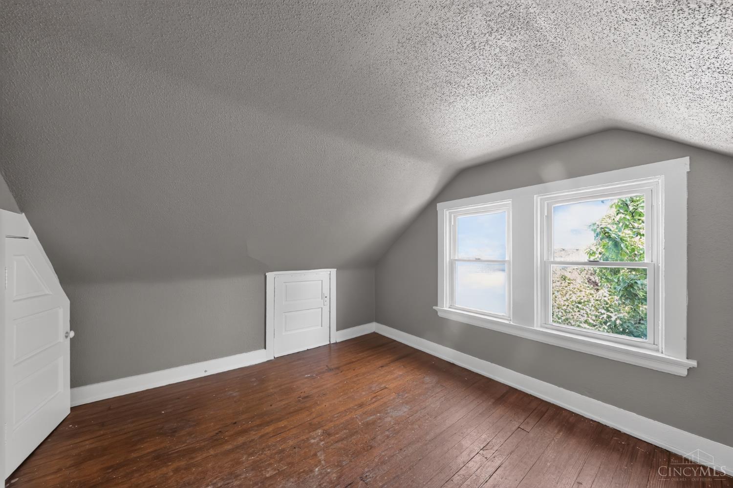 2654 cora Avenue, Cincinnati, OH, 45211 — photo 15
