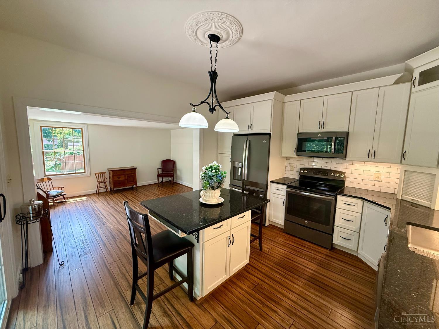 900 Troy Avenue, Glendale, OH, 45246 — photo 14