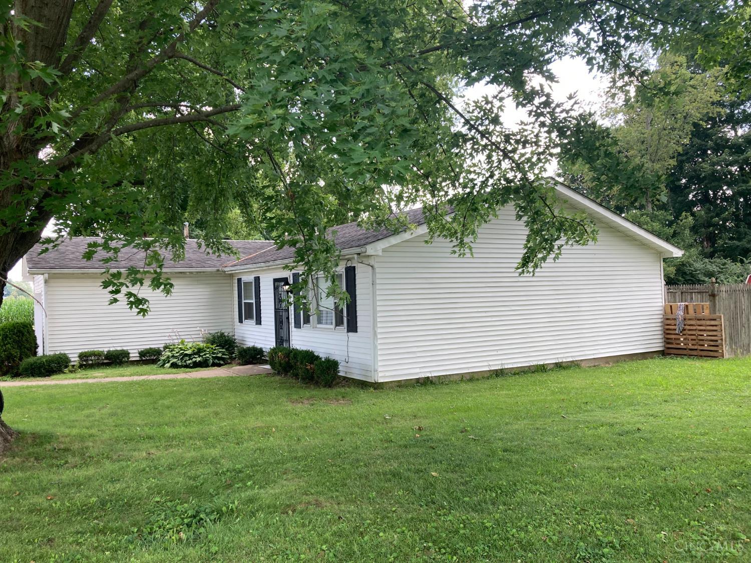 217 Monfort Street, College Corner, OH, 45003 — photo 6