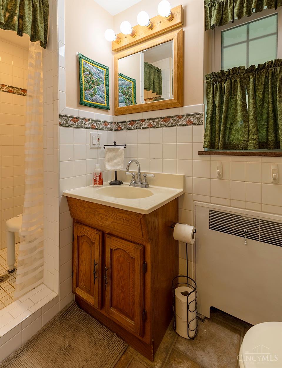 1711 Flora Avenue, North College Hill, OH, 45231 — photo 10