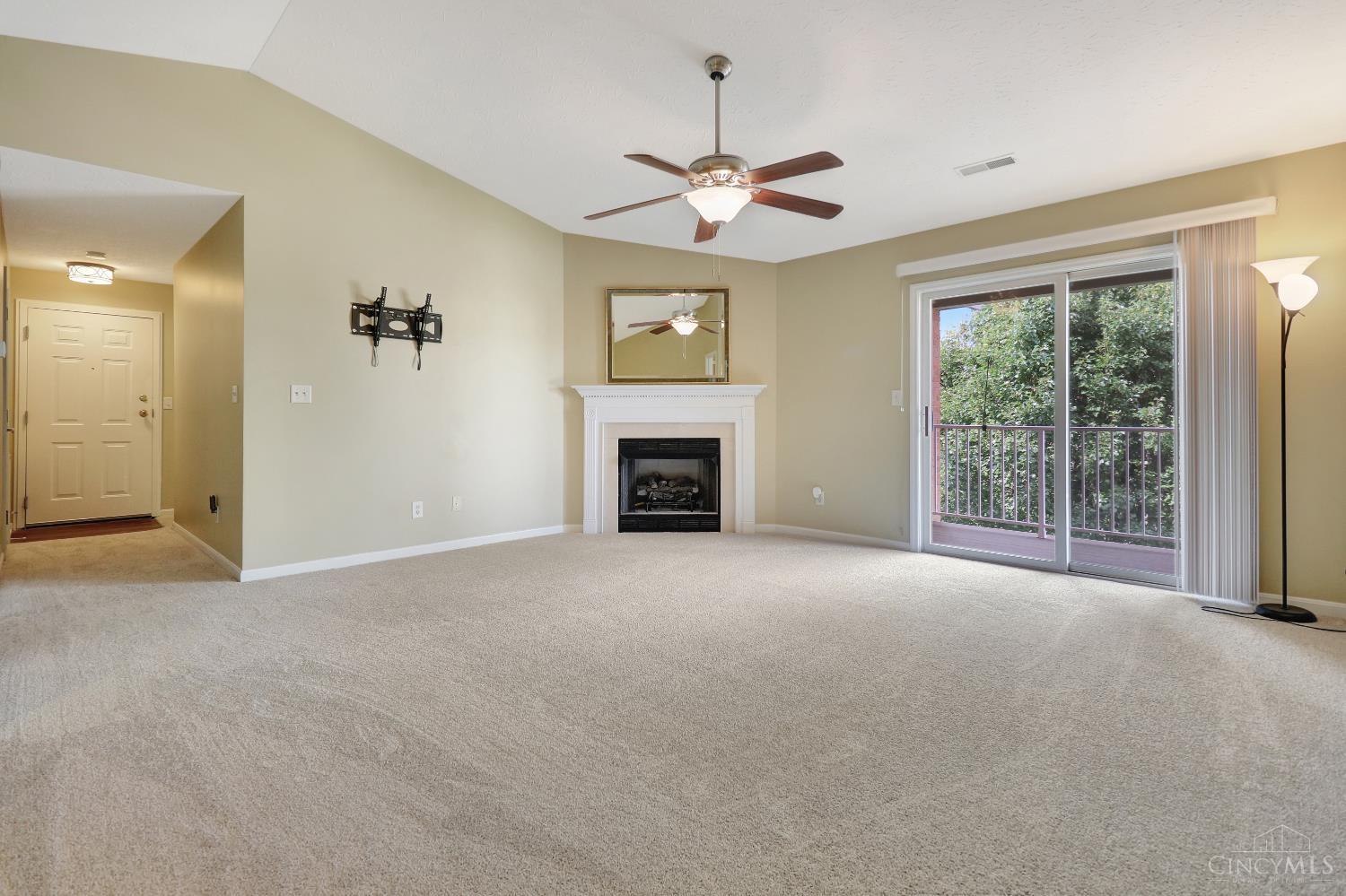 7878 Jessies Way #301, Fairfield Twp, OH, 45011 — photo 5