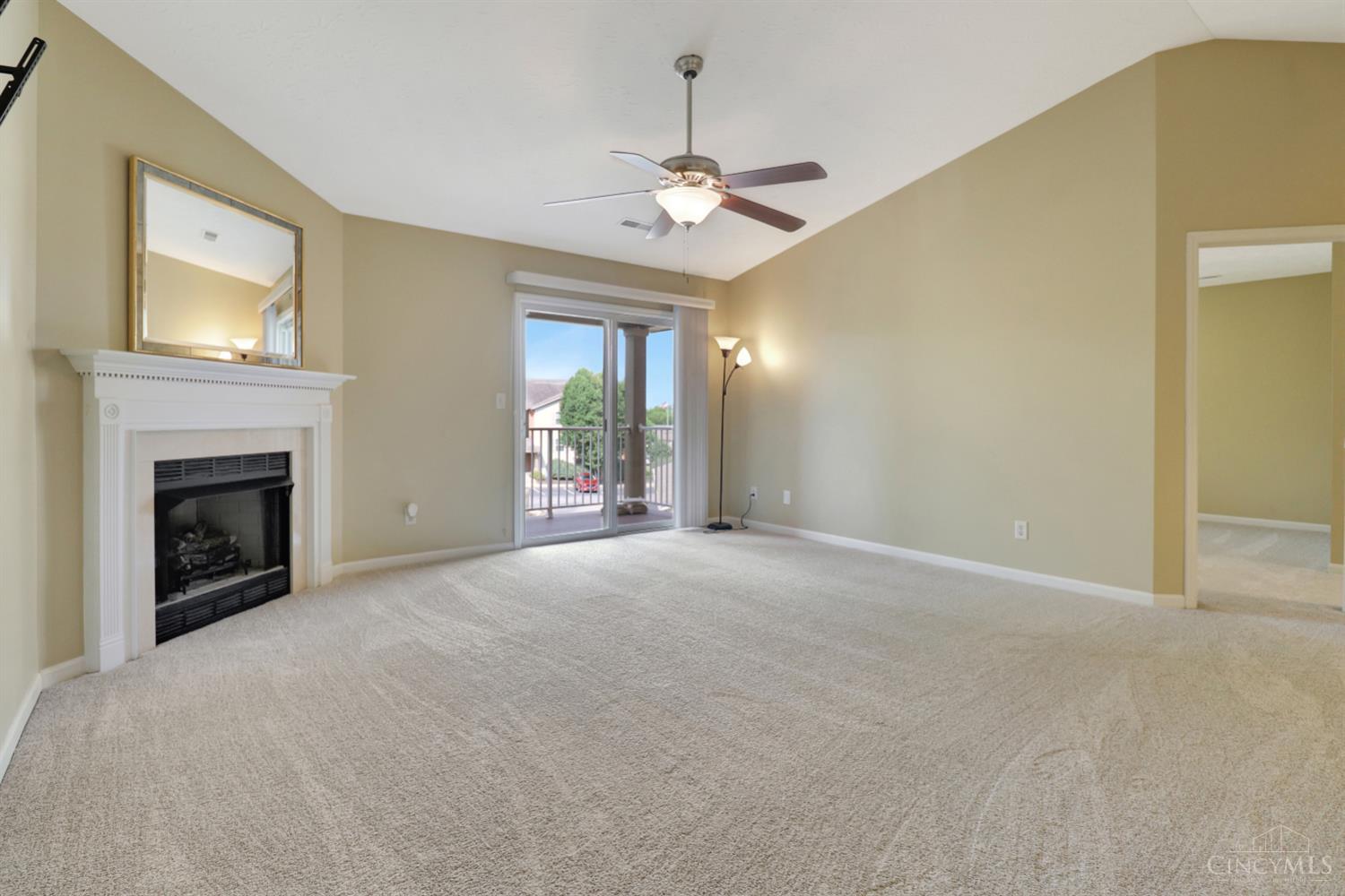 7878 Jessies Way #301, Fairfield Twp, OH, 45011 — photo 4