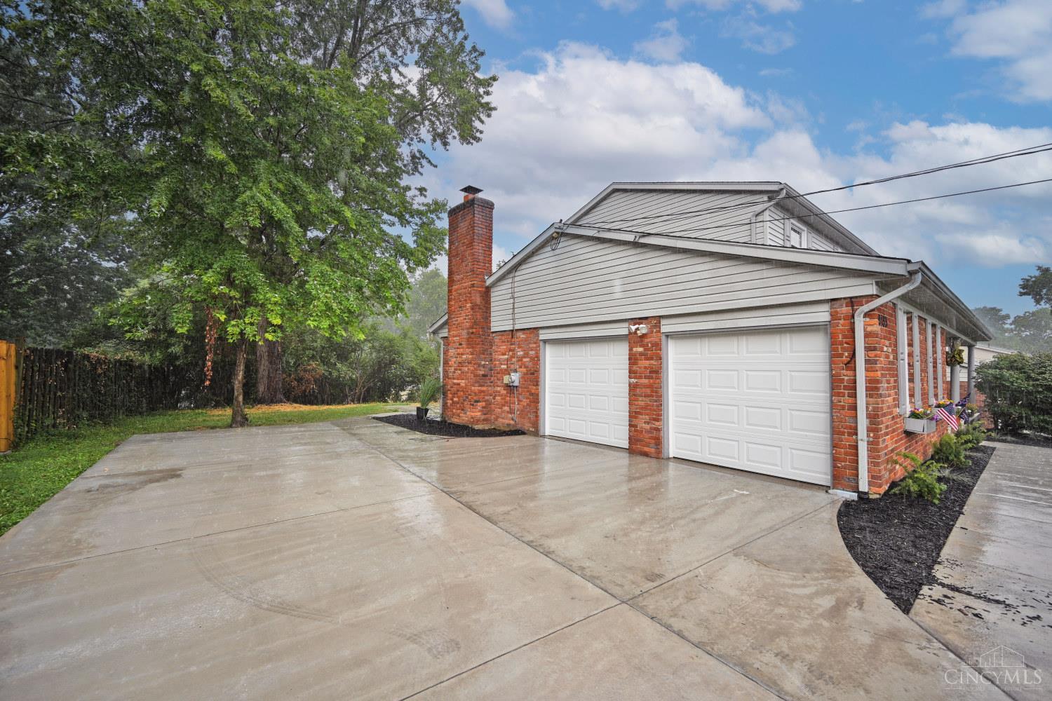 9133 Fontainebleau Terrace, Cincinnati, OH, 45231 — photo 4