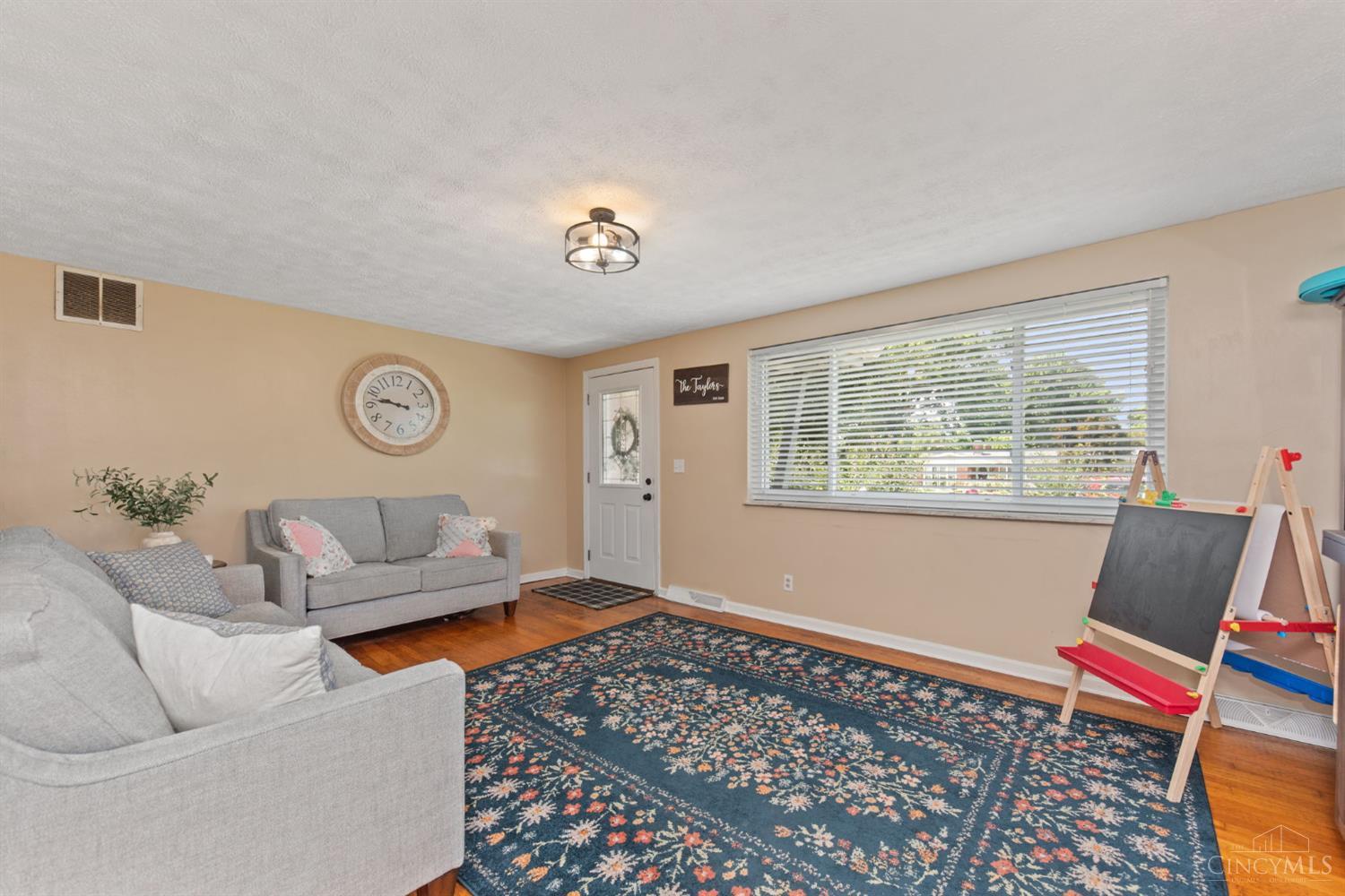 590 Dorgene Lane, Union Twp, OH, 45244 — photo 4