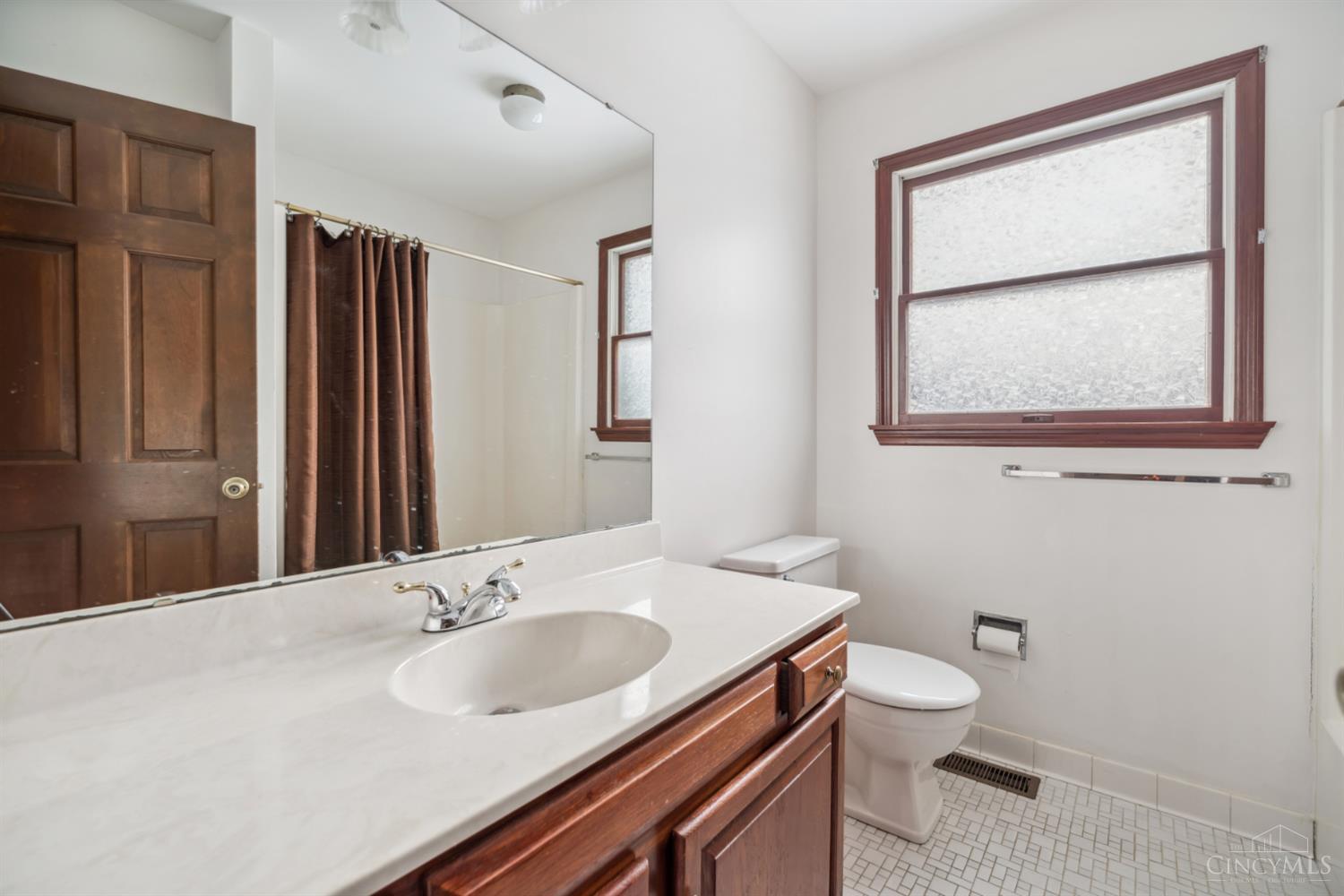 7489 Fitzroy Court, West Chester, OH, 45241 — photo 43